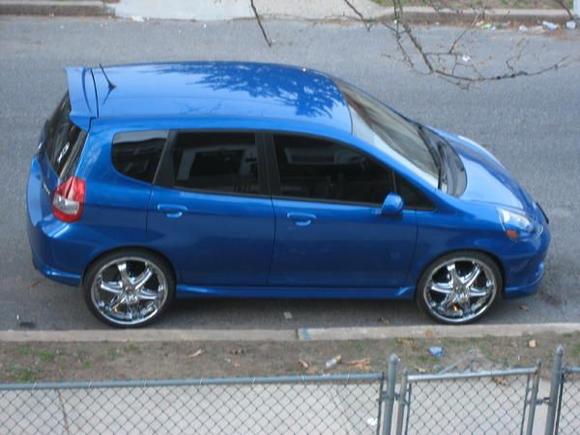 CHILLING 2007 HONDA FiT PENNSAUKEN Nj