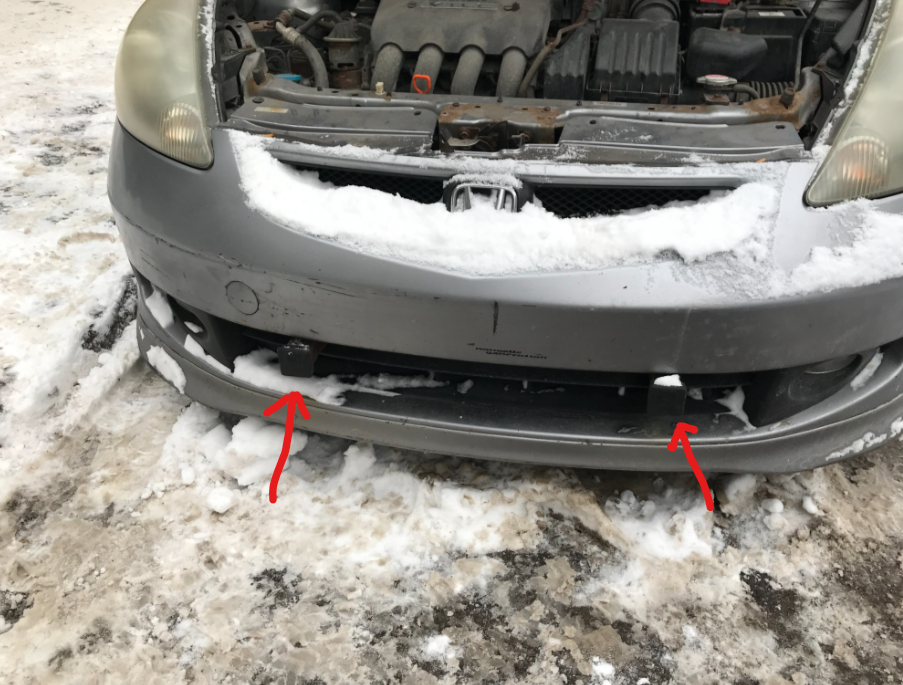 Two front facing hitch receivers connected to the weird underbod frame