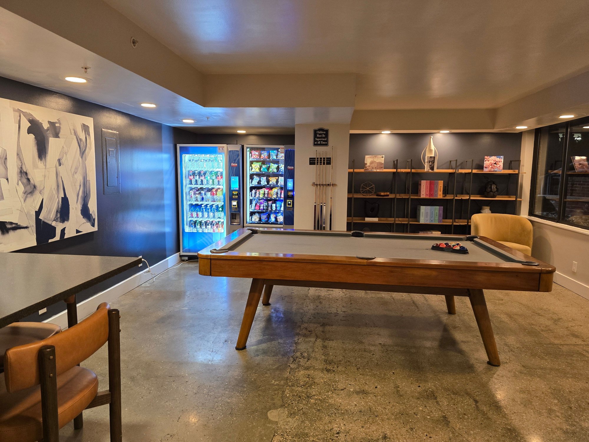 Pool table, affordable vending machines (Celsius for $3.50!)