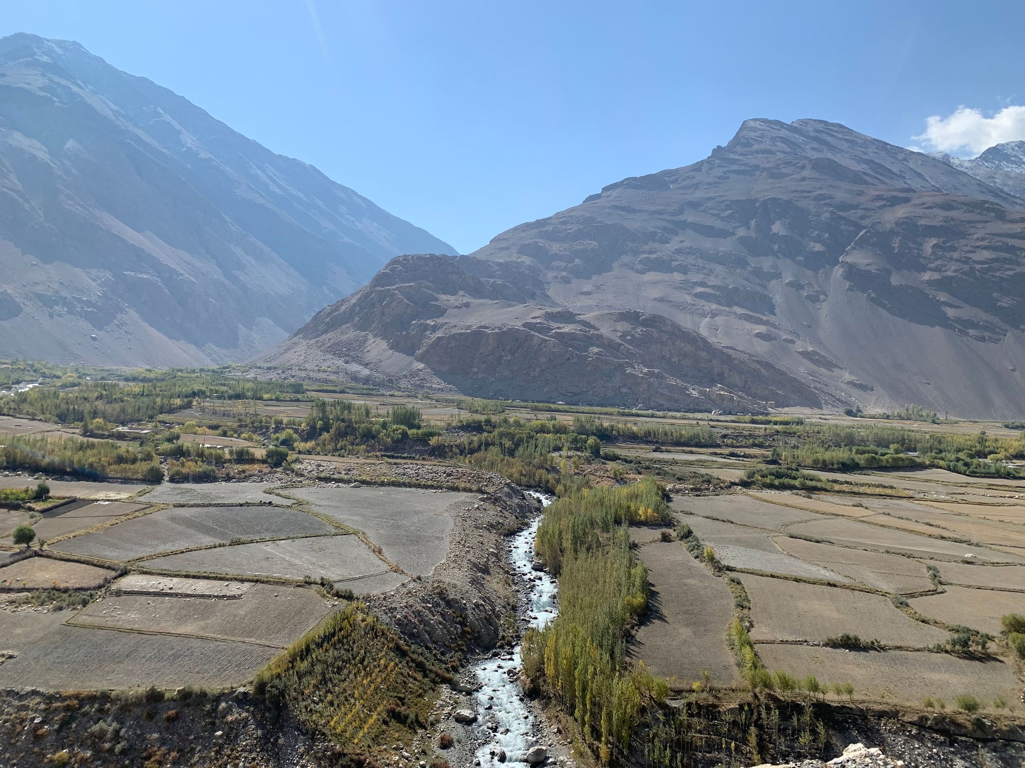 The Awe-Inspiring Fortresses of Pamir, Caravanistan