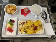 Pre-arrival snack on the same flight. Again, top quality food.