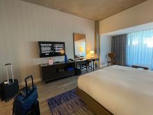 King suite at the Kimpton Rowan