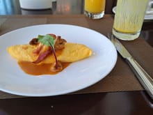 The lobster omelet at Cerise at breakfast (also at the Executive lounge)- very good 