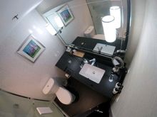 Bathroom of a room on Concierge Level / Crowne Plaza Princeton Conference Center