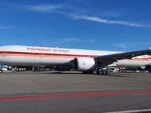 Garuda 777-300 ER at AMS