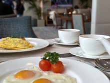 Breakfast in the lounge