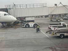What is this thing doing on an active ramp?