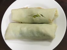 Rather pale no chilli but lots of sweet sauce in these 2 poorly wrapped poh piahs