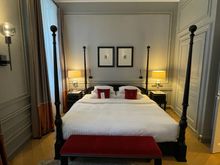 The Siemens Suite’ bedroom.