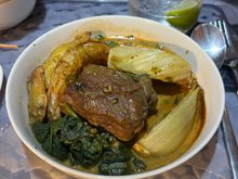 Main: Braised beef short rib with fingerling potatoes, sautéed spinach, roasted carrots and fennel. Served with green peppercorn jus. 

Meat was cooked fine, but not one of the better sauce options, the green peppercorn sauce had a strange taste to it. It tasted like I expected but didn’t pare well together.
