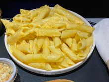Mac & cheese - very cheesy and filling 