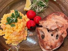 Scrambled eggs and ham(?)