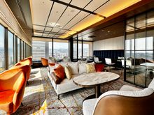 Club Lounge 