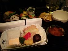 I'll remember to remove/rearrange the clutter before taking a shot of the whole meal tray the next time.