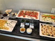 Rotating cold items presentation 4