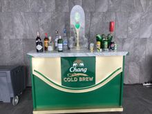Pool bar