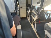 Yes a 50 minute flight comes with complimentary beverages, beer, wine and soft drinks