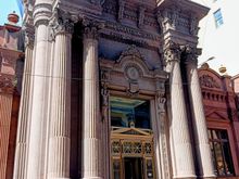 The entry to the banks of yesteryear resemble the entrance to a church, which is a testament to the immense amounts of money made on the heavy industry in Pittsburgh 