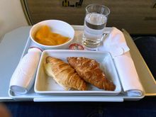 I had the croissants and the Actimel, left the fruit and declined coffee, feeling my brain ready to rest.