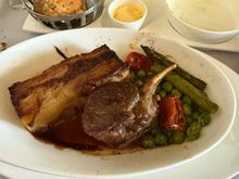 BA 173 - pleasant lamb main, albeit small piece of lamb
