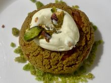 Choux pastry with pistachio and raspberry cream… this was EXCELLENT!