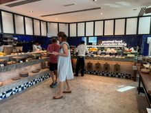 Breakfast buffet Jones the Grocer