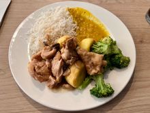 The absolute cheapest food they can possibly find. Mostly starch, with the only protein being some kind of chicken.