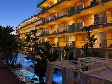 Star prestige outdoor non-heated pool