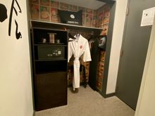 Entryway to King Corner
