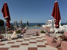 Escondido rooftop bar - open from 18:00 for Mexican snacks and drinks
