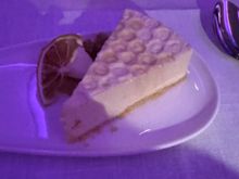 Lemon and Manuka honey cheesecake