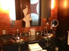 andaz vanity2
