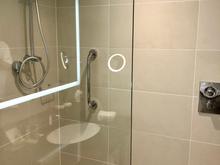 nice shower.