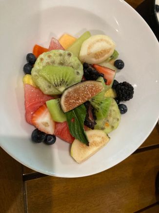 fruit plate day 1, slightly different 2nd day