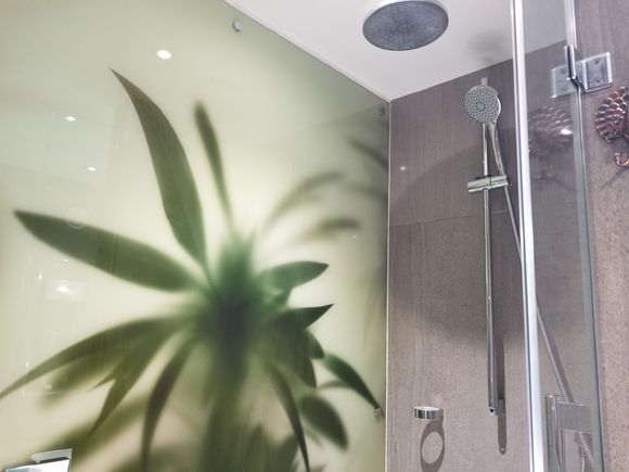 Excellent shower quality - though turning it on was a bit new