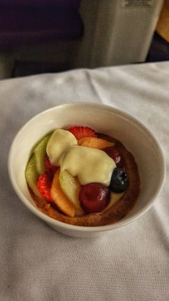 The seasonal Fruit Tart seemed uninspired. 