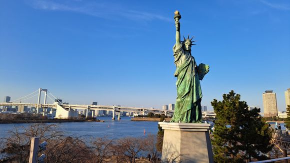 The Statue of Liberty close to the hilton