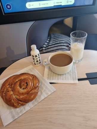 Cinnamon bun.