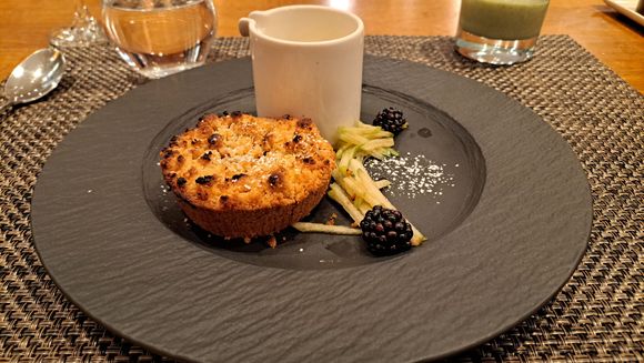 and the apple crumble tart to finish