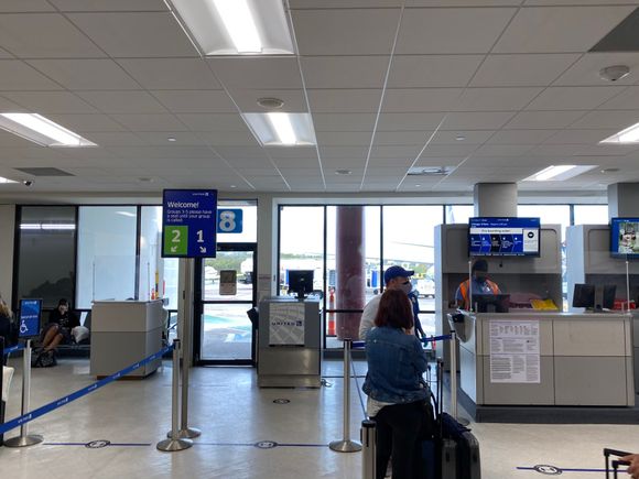 UA Gate