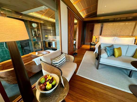 Standard suite. 