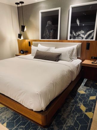 Haiku Suite bedroom