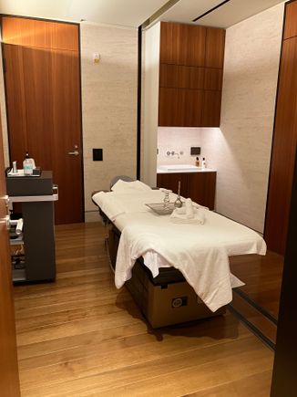 Massage treatment room