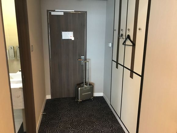 Entry room: you can pay at reception with creditcards