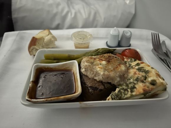 probably the worst steak ive ever had on any airline. 
