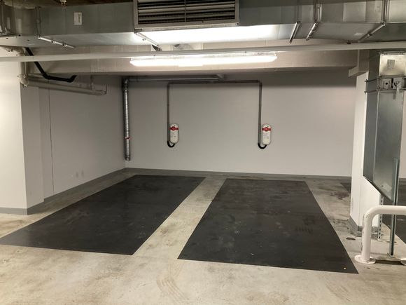 EVP charge parking at Q-park Noordeinde