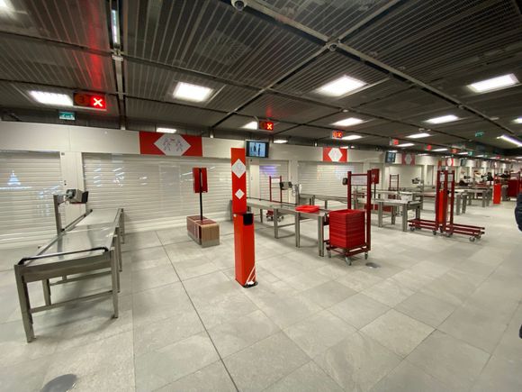 Terminal 2E - Hall K