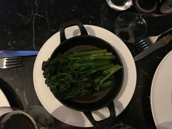 Brocoli in black garlic