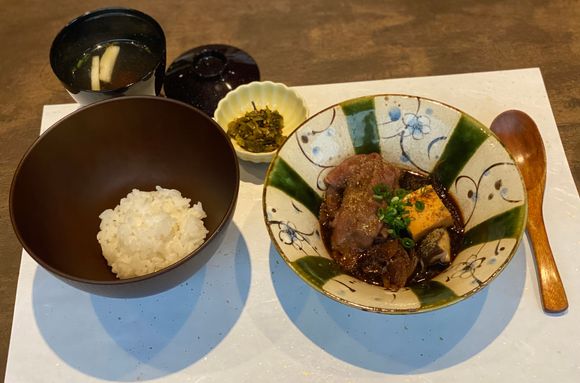 With clear wagyu soup