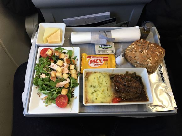 Salad with chicken, veal with caper sauce and mash, cheeses